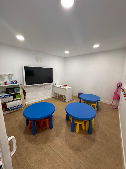 English Connection Academia de Inglés - Huelva Centro