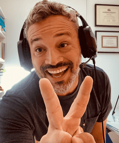 Learn online with Simon