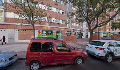 Moby English Academy