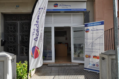 The Academy Santa Cruz